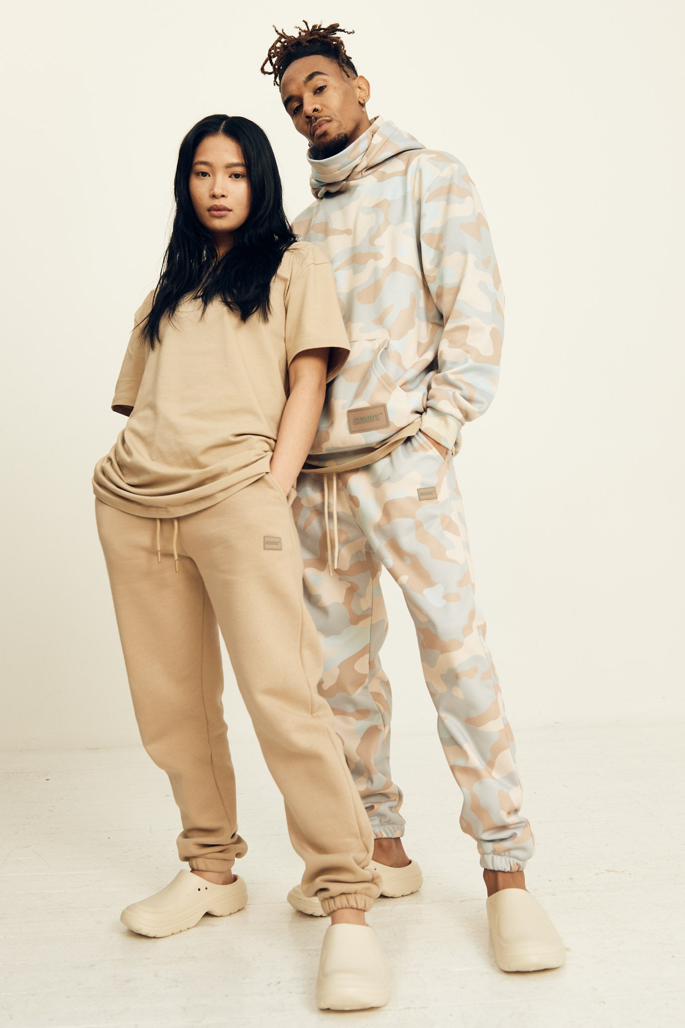 CORE JOGGERS - CAMEL