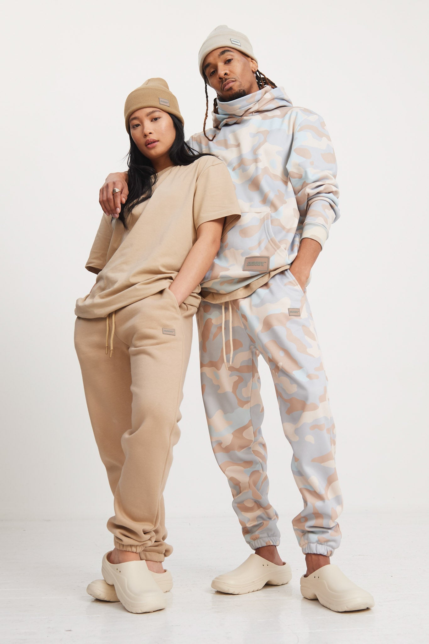 CORE T-SHIRT - CAMEL